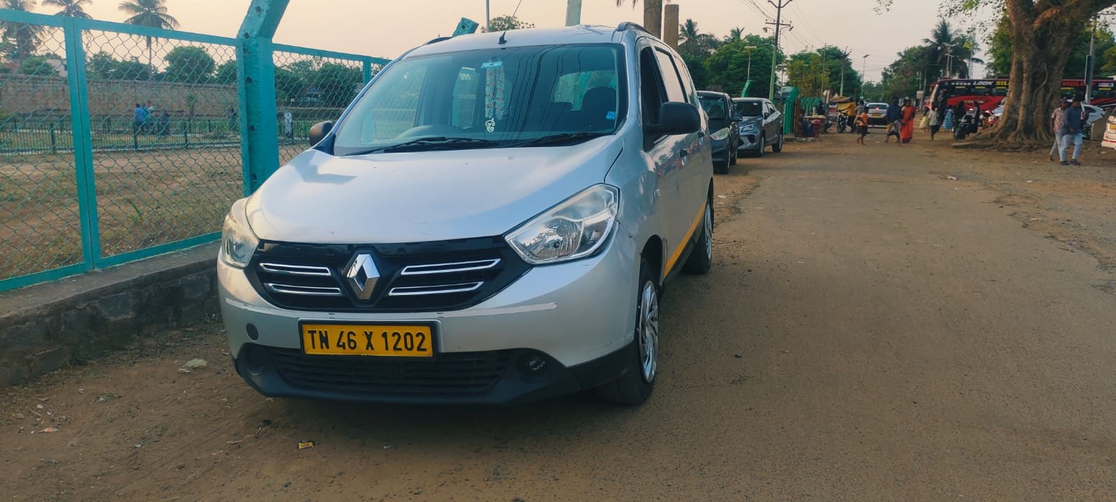 Meenakshi Travels Image 5